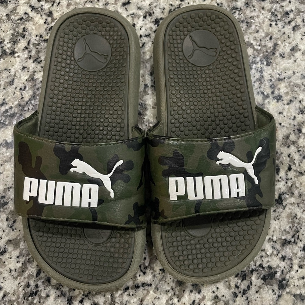 Puma Kids Green Camo Sandals